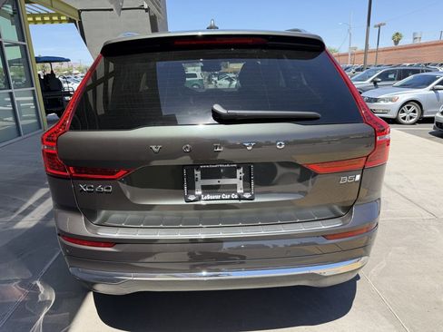 Used 2022 Volvo XC60 B5 Inscription w/ Advanced Package image 13