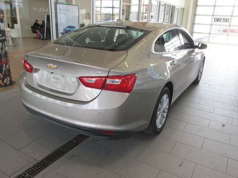 Used 2024 Chevrolet Malibu LT image 7