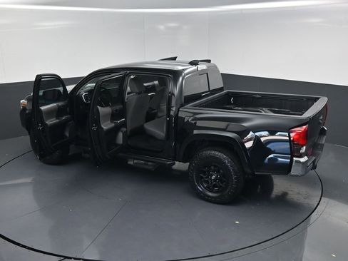 Used 2021 Toyota Tacoma SR5 image 17