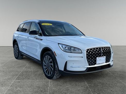 Used 2024 Lincoln Corsair Reserve w/ Equipment Group 201A image 7