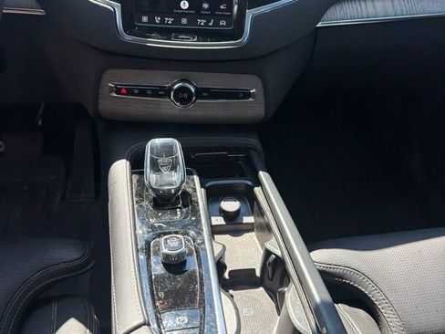 Certified 2024 Volvo XC90 B6 Ultimate w/ Protection Package Premier AWD/4WD image 14