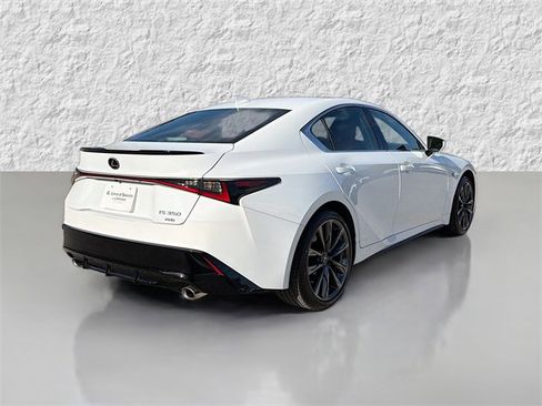 Used 2022 Lexus IS 350 F Sport image 3