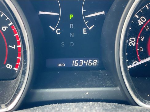 Used 2012 Toyota Highlander FWD image 8