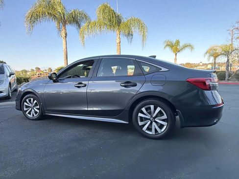 Used 2023 Honda Civic LX image 9