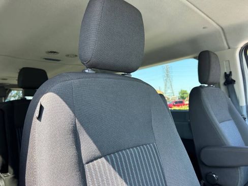 Used 2017 Ford Transit 350 XLT RWD image 11