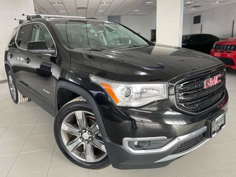Used 2018 GMC Acadia SLT w/ LPO, Black Accent Package image 1