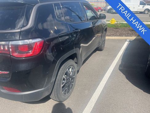 Used 2018 Jeep Compass Trailhawk w/ Cold Weather Group image 6