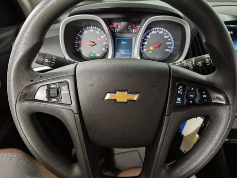 Used 2016 Chevrolet Equinox LS FWD image 8