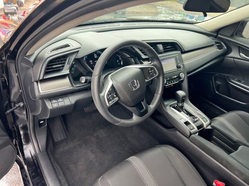 Used 2019 Honda Civic LX image 18