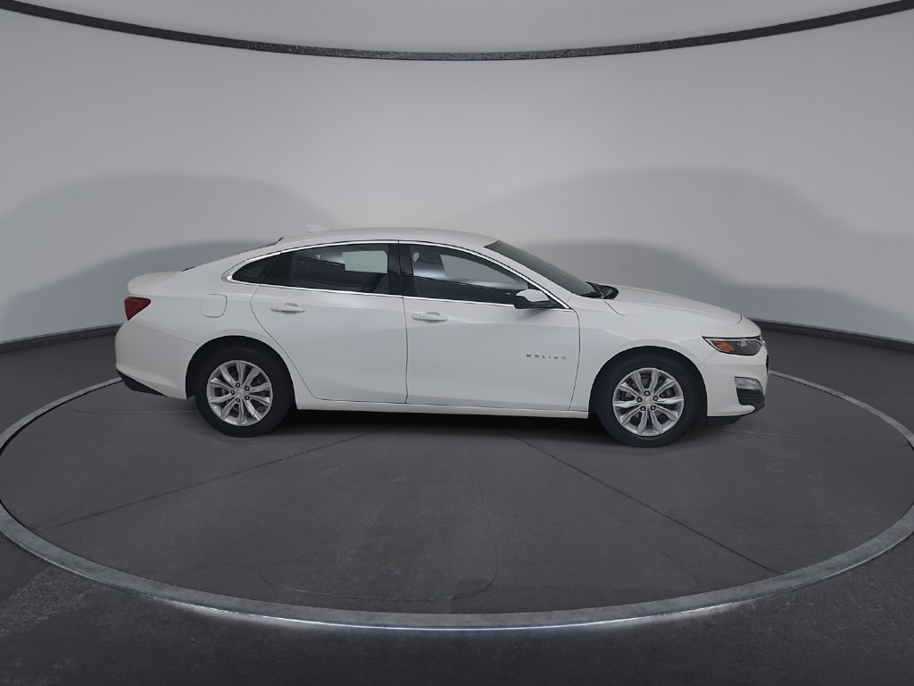 Used 2025 Chevrolet Malibu LT FWD image 19