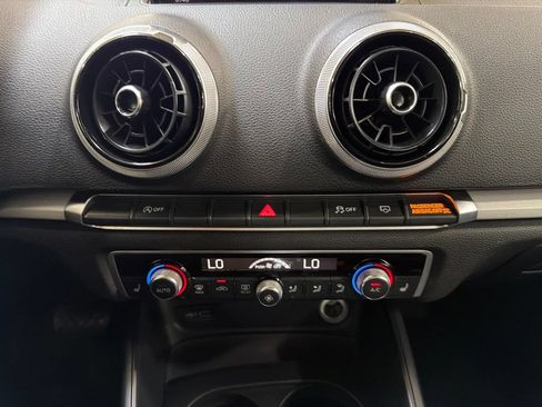 Used 2018 Audi A3 2.0T Premium FWD image 17