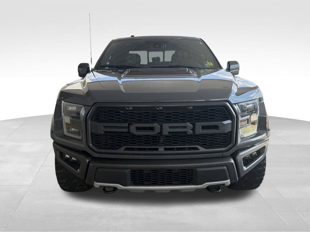 Used 2018 Ford F150 Raptor w/ Equipment Group 802A Luxury AWD/4WD image 8