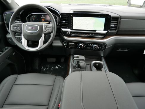 New 2026 GMC Sierra 1500 Elevation w/ Elevation Premium Package AWD/4WD image 14