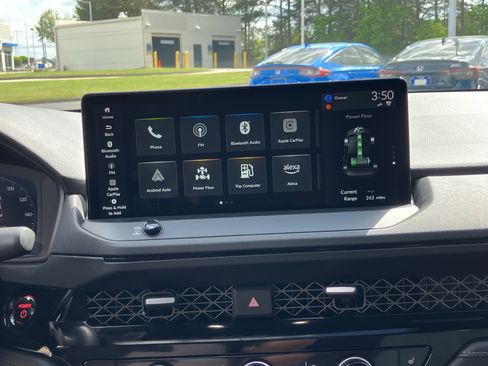 Used 2025 Honda Accord Sport image 26