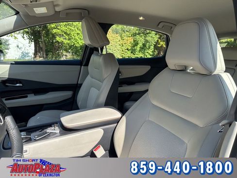 Used 2023 Nissan Ariya AWD image 50