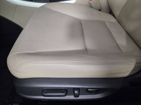 Used 2013 Honda Accord EX-L image 11