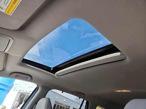 Used 2022 Honda Pilot Special Edition image 15