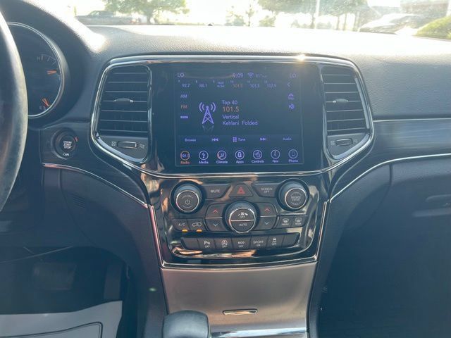 Certified 2019 Jeep Grand Cherokee Limited w/ Trailer Tow Group IV AWD/4WD image 15