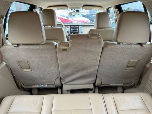 Used 2013 Ford Expedition XLT AWD/4WD image 9