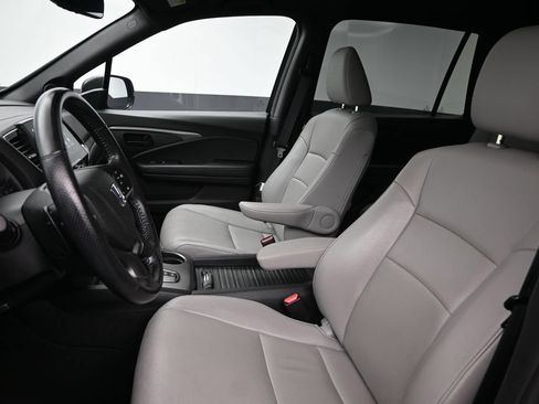 Used 2023 Honda Passport EX-L image 13