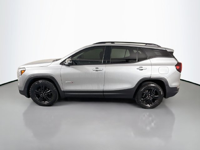 Used 2023 GMC Terrain AT4 AWD/4WD image 4