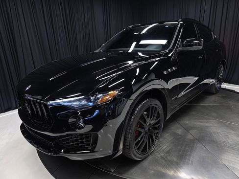 Used 2018 Maserati Levante GranSport image 52