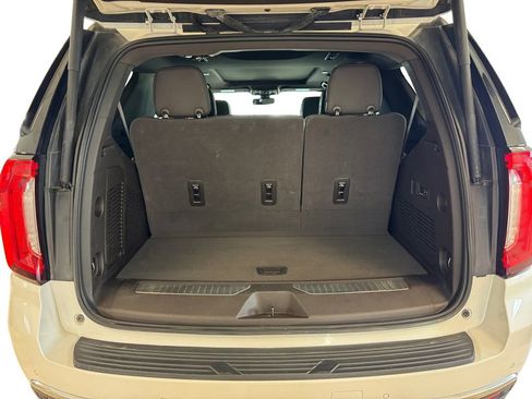 Used 2022 GMC Yukon Denali AWD/4WD image 19