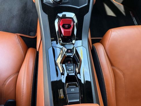 Used 2018 Lamborghini Huracan LP 610-4 image 42