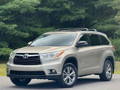 Used 2014 Toyota Highlander XLE