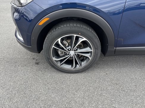 Used 2023 Buick Encore GX Essence w/ Advanced Technology Package image 11