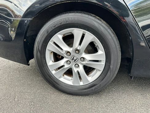 Used 2010 Honda Accord LX-P image 12