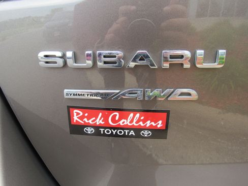 Used 2022 Subaru Outback Premium AWD/4WD image 39