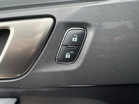 Used 2019 Ford Ranger Lariat w/ Equipment Group 501A Mid image 30