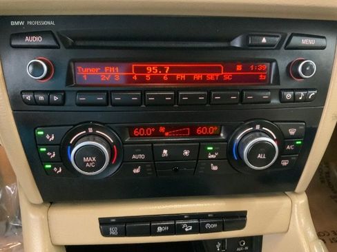 Used 2014 BMW X1 xDrive28i image 18