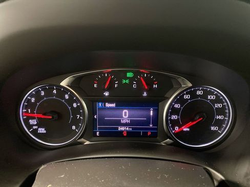 Used 2024 GMC Terrain SLE w/ Driver Convenience Package FWD image 15