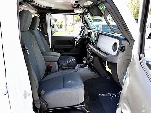 New 2025 Jeep Wrangler Unlimited Sport S 4xe w/ Convenience Group AWD/4WD image 17