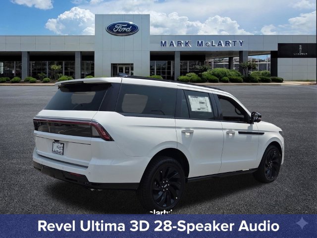 New 2027 Lincoln Navigator Reserve w/ Jet Appearance Package AWD/4WD image 5