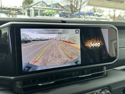 New 2026 Jeep Gladiator Sport image 21