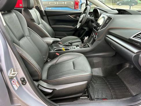 Used 2019 Subaru Crosstrek 2.0i Limited w/ Moonroof Package w/Navigation image 14