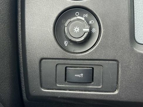 Used 2014 Ford F150 XLT w/ Equipment Group 302A Luxury image 15