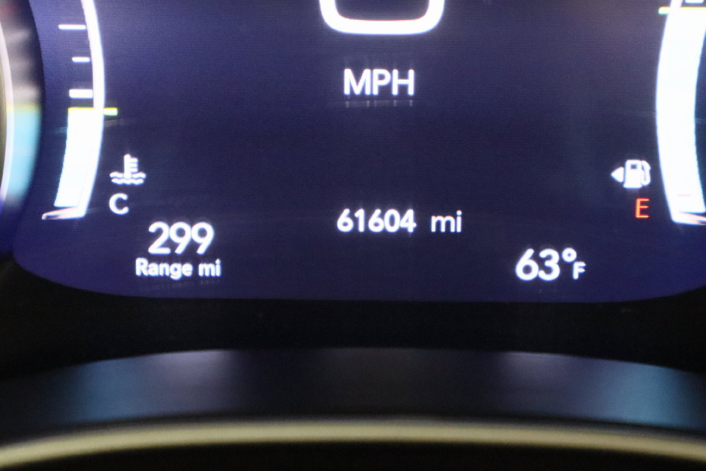 Used 2025 Chrysler Pacifica Select FWD image 38