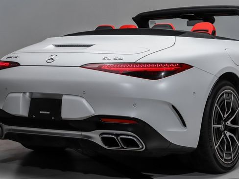 Certified 2023 Mercedes-Benz SL 55 AMG 4MATIC image 4