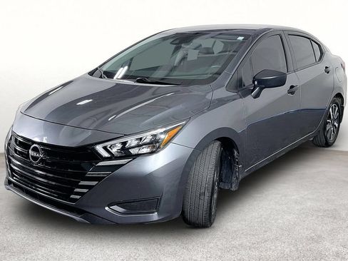 Used 2025 Nissan Versa S w/ S Plus Package FWD image 9