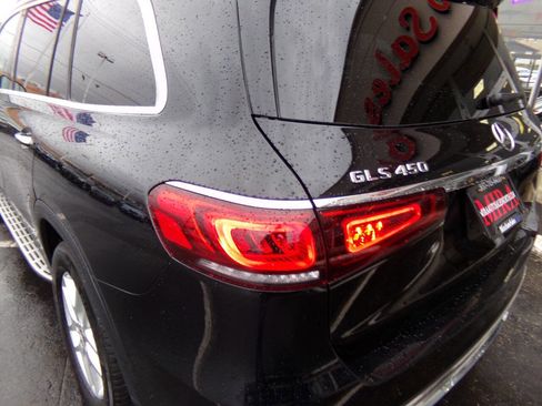 Used 2020 Mercedes-Benz GLS 450 4MATIC image 31