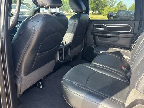 Used 2024 RAM 3500 Big Horn w/ Sport Appearance Package AWD/4WD image 12