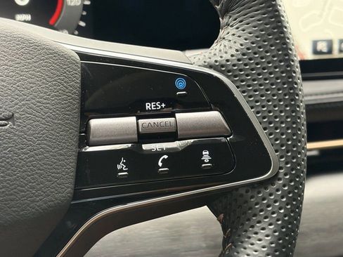 Certified 2024 Nissan Ariya FWD image 29