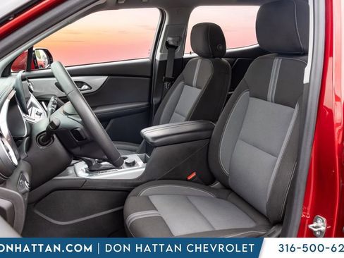Used 2023 Chevrolet Blazer LT w/ Convenience Package image 12