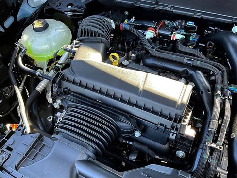 New 2025 Ford Maverick XLT w/ XLT Luxury Package image 33