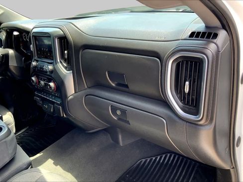 Used 2020 Chevrolet Silverado 1500 LT w/ Texas Edition AWD/4WD image 19
