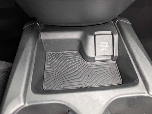 Used 2018 Honda CR-V LX image 27